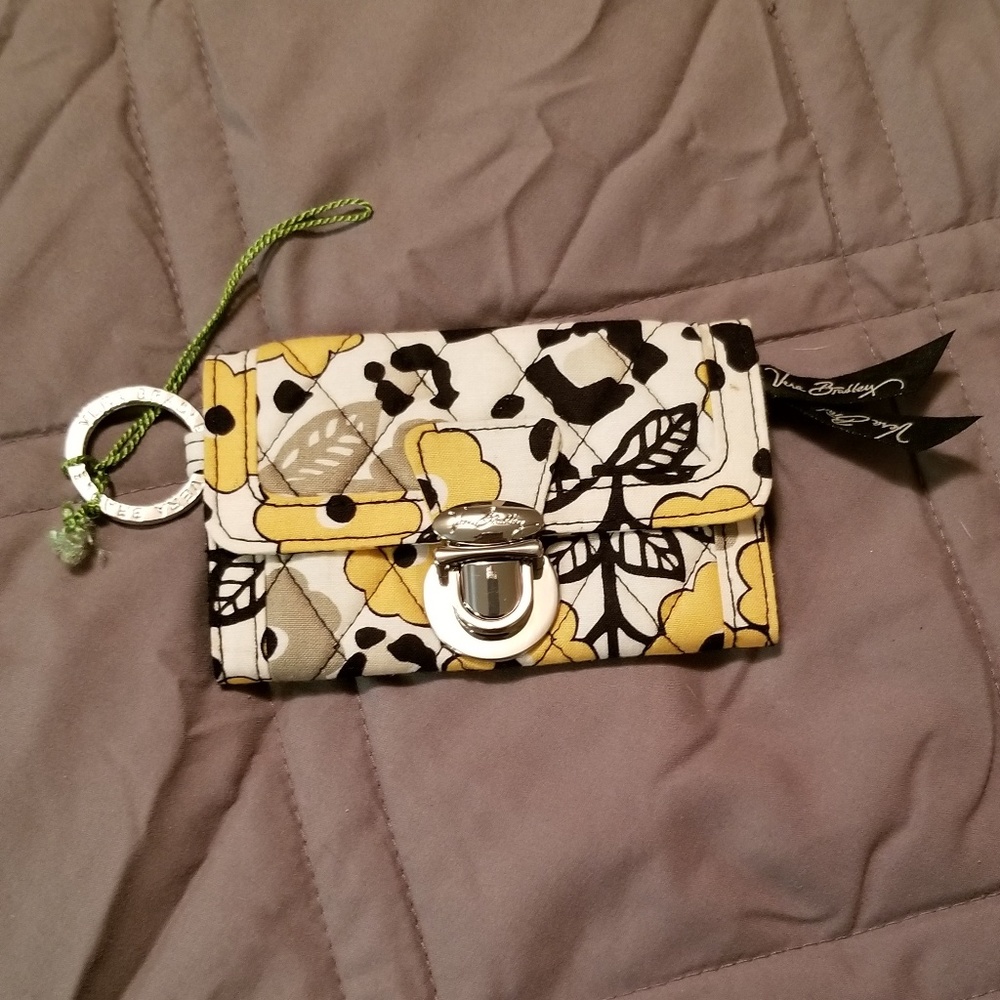 VERA BRADLEY Quick Swipe ID Wallet Go Wild pattern